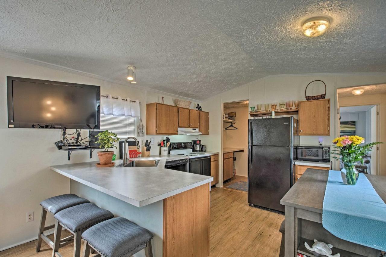 Bright Pensacola Home With Backyard - Pets Welcome! Exteriör bild