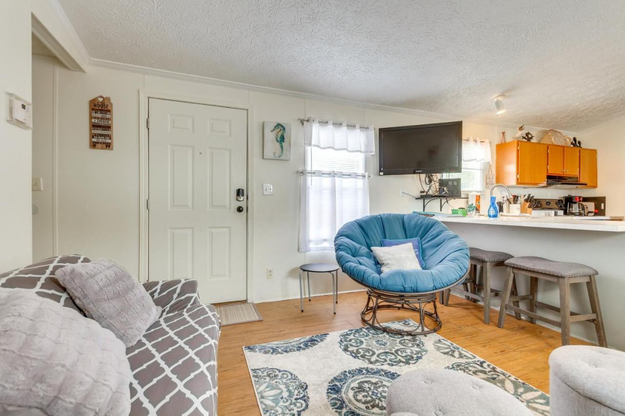 Bright Pensacola Home With Backyard - Pets Welcome! Exteriör bild